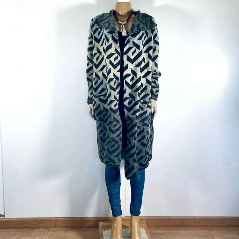 NWT Gorgeous Joseph A Grey Tan & Black Long Soft Coatigan Cardigan Print Sweater